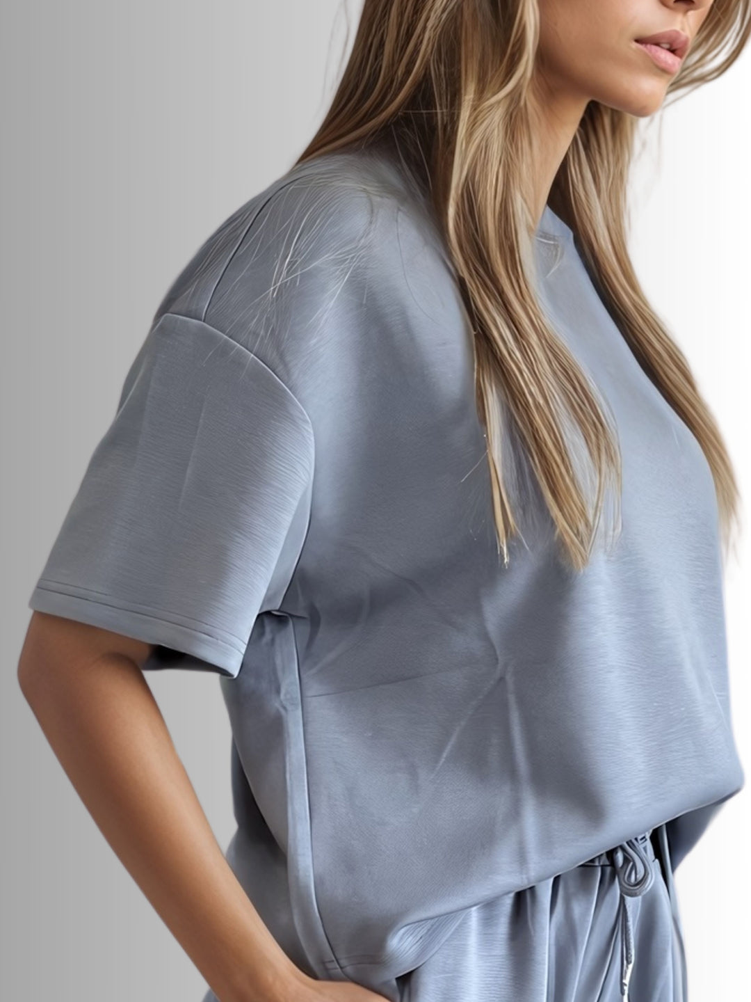 Lilou LUXEflow Relaxed Tee Sky