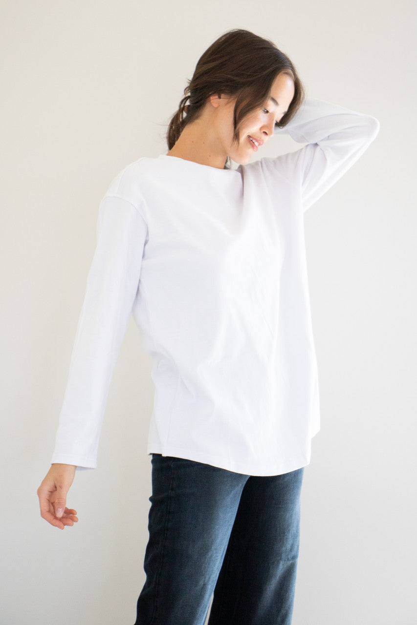 Tyler Long Sleeve Boyfriend Tee in White – PRIV Collections