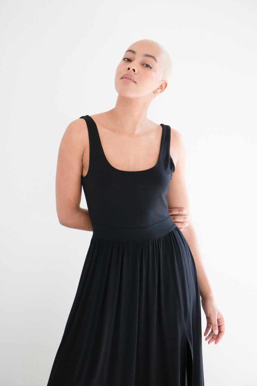 Our best selling summer dress is back in five seasonal colours. Made with a flattering silhouette and scooped neckline, the perfect amount of stretch and a side split to mid thigh. Viscose based fabric has a soft, flowing quality - easy to wear casually and effortless to elevate for something more formal. 
